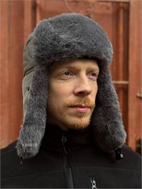 {{photo.Alt || photo.Description || 'Шапка-ушанка с маской мех искусственный влагоотталкивающая (до -35 С) серая'}}